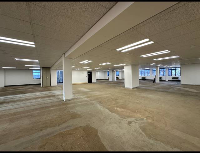 815M² OFFICE TO LET IN SANDTON CENTRAL